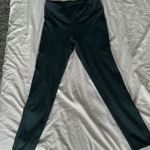 New balance leggings- large
